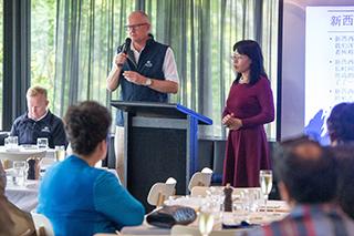 NZB managing director Andrew Seabrook presenting to Chinese investors on the eve of the 2016 Ready to Run Sale of 2YOs.